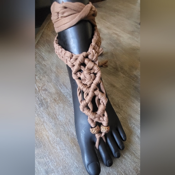 Gorgeous brown macreme tunic tank top with rhinestone bead - Picture 8 of 8